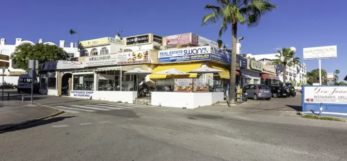 Venta de local comercial en New Golden Mile 3