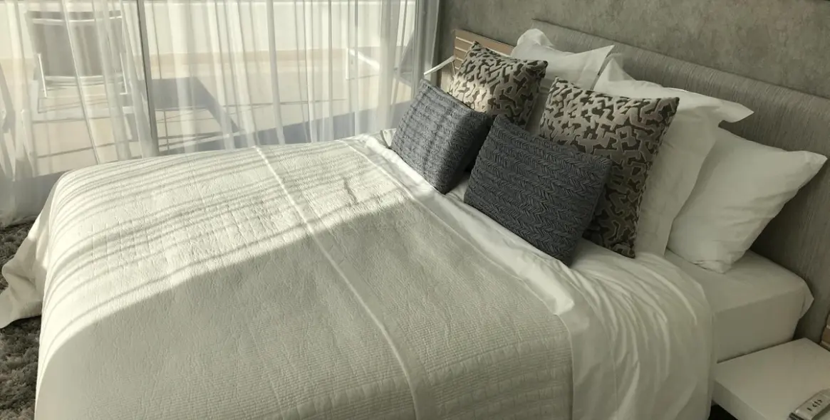 Продажа  отдельно стоящей виллы в Marbella East (район Río Real) 10