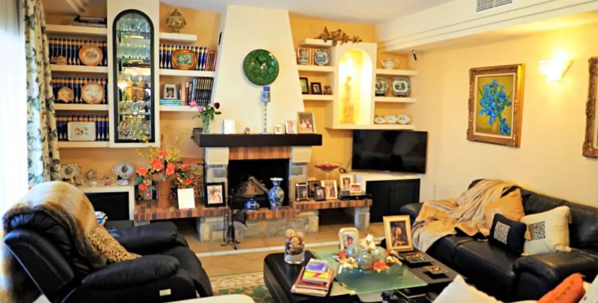 Venta de villa independiente en Estepona 14