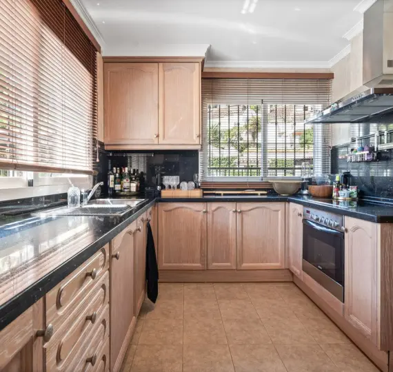 Villa independiente R5153674