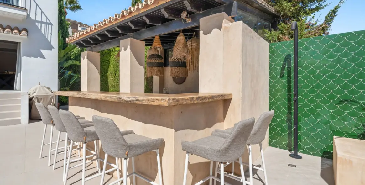 Venta de villa independiente en Nueva Andalucía 8