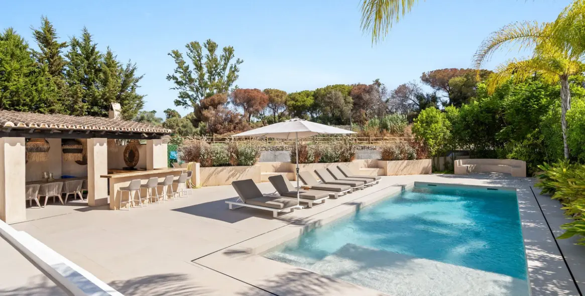 Venta de villa independiente en Nueva Andalucía 9