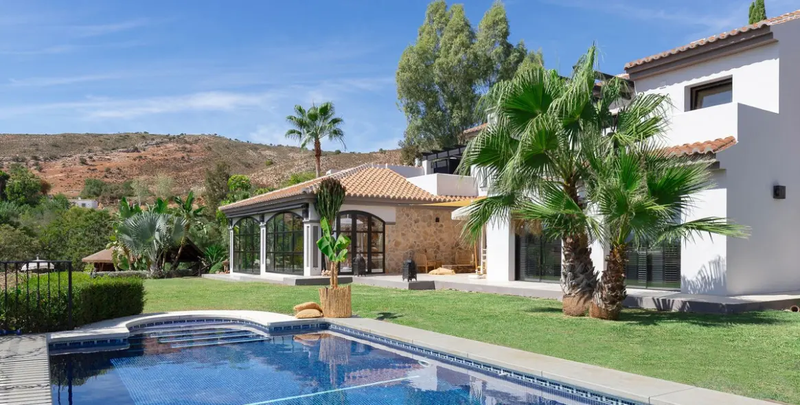 Sale of finca - cortijo in Malaga (district Provincia de Málaga) 4