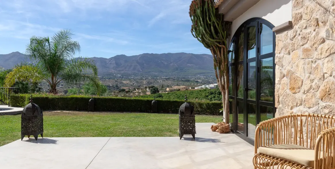 Sale of finca - cortijo in Malaga (district Provincia de Málaga) 10