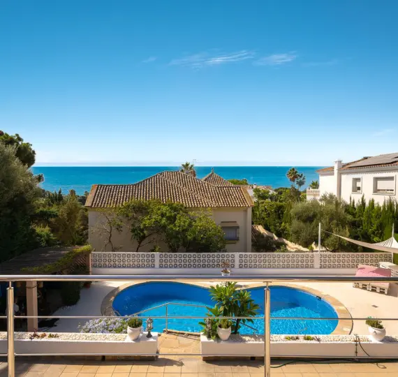 Продажа  отдельно стоящей виллы в Marbesa