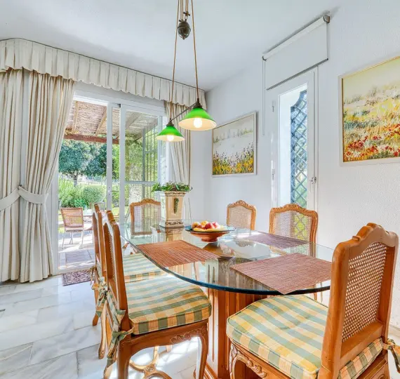 Villa independiente R5179537