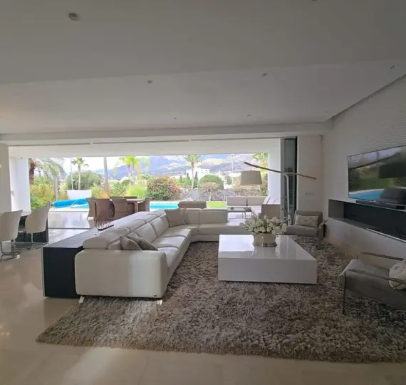 Villa independiente R5179285