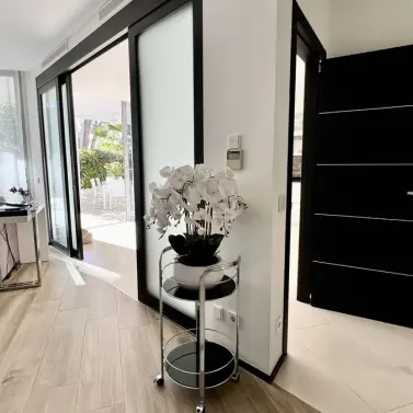 Long-term rent of semi-detached house in The Golden Mile