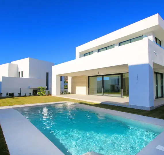 Villa independiente R4568716