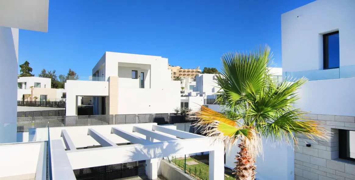 Sale of detached villa in Marbella East (district Río Real) 7