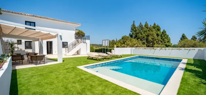 Venta de villa independiente en La Cala de Mijas 1