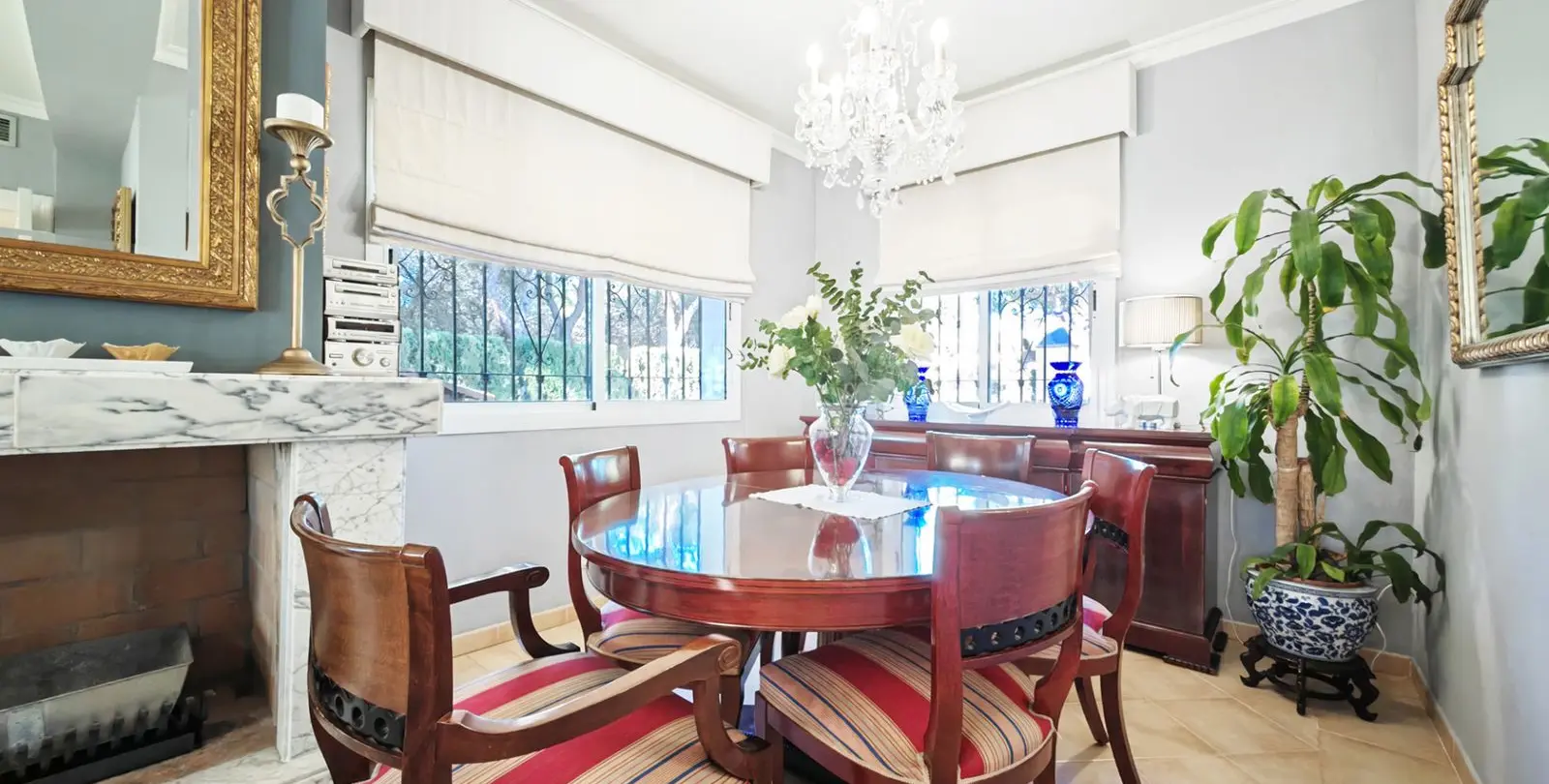 Sale of detached villa in Marbesa 15