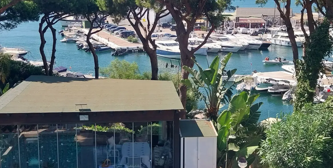 Продажа дома на две семьи в Puerto de Cabopino 7