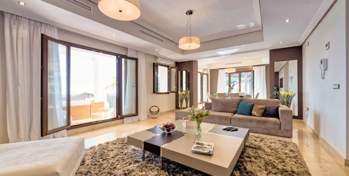 Продажа  отдельно стоящей виллы в Benahavís (район Benahavís) 6