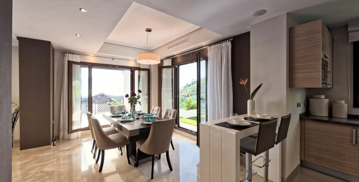 Продажа  отдельно стоящей виллы в Benahavís (район Benahavís) 9