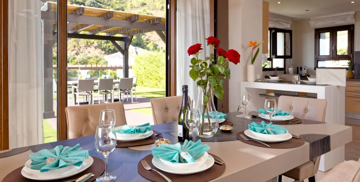 Продажа  отдельно стоящей виллы в Benahavís (район Benahavís) 10