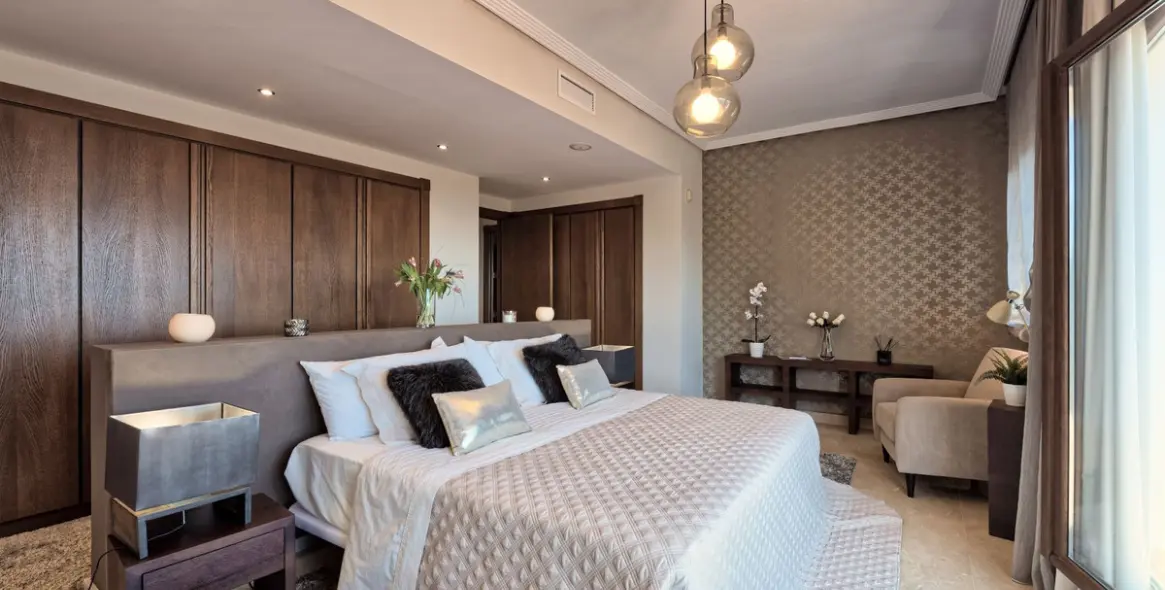 Продажа  отдельно стоящей виллы в Benahavís (район Benahavís) 14