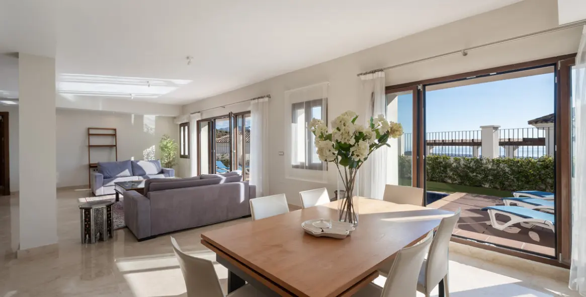 Venta de villa independiente en Benahavís 35