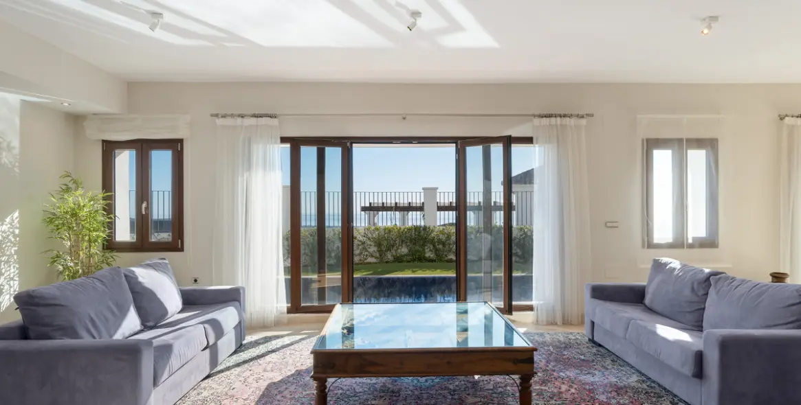 Venta de villa independiente en Benahavís 36