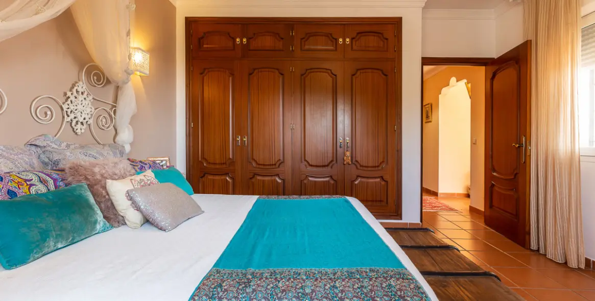 Продажа  отдельно стоящей виллы в Marbella 25