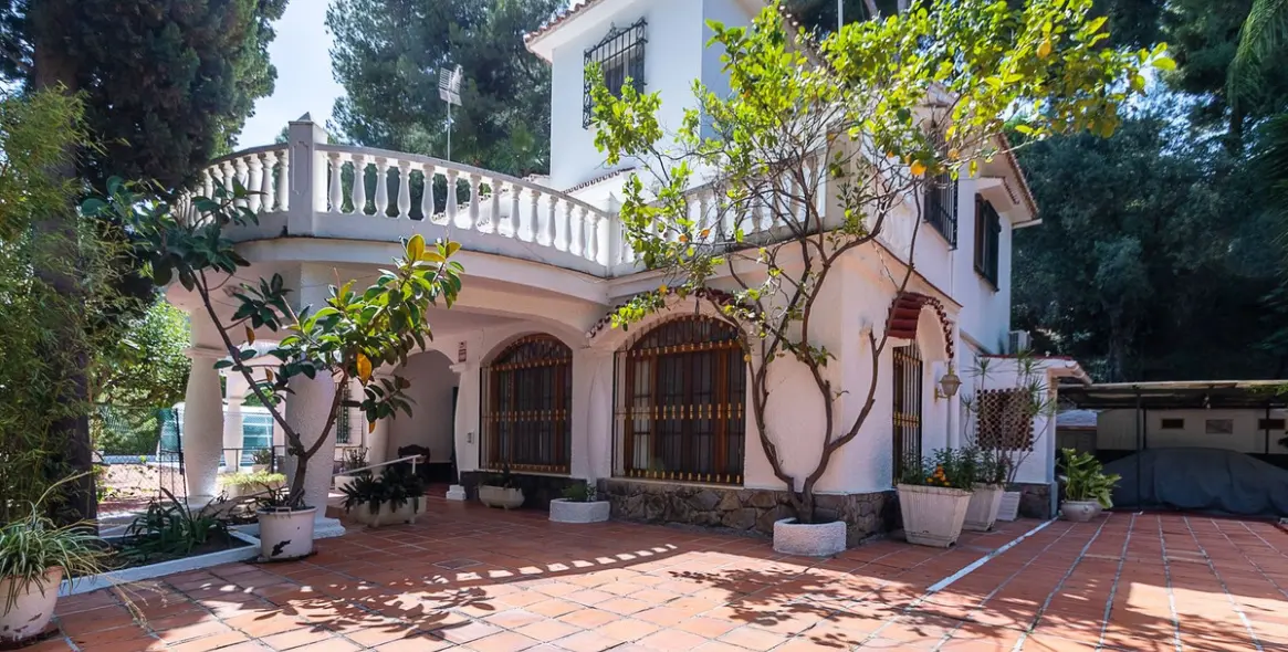 Продажа  отдельно стоящей виллы в Marbella 7