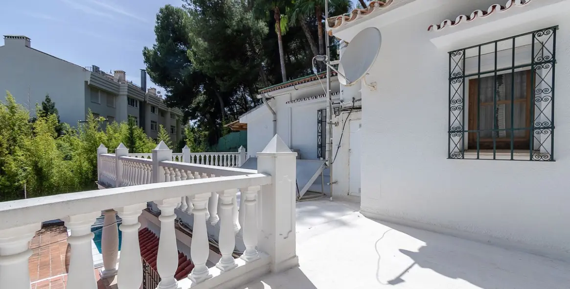 Продажа  отдельно стоящей виллы в Marbella 24