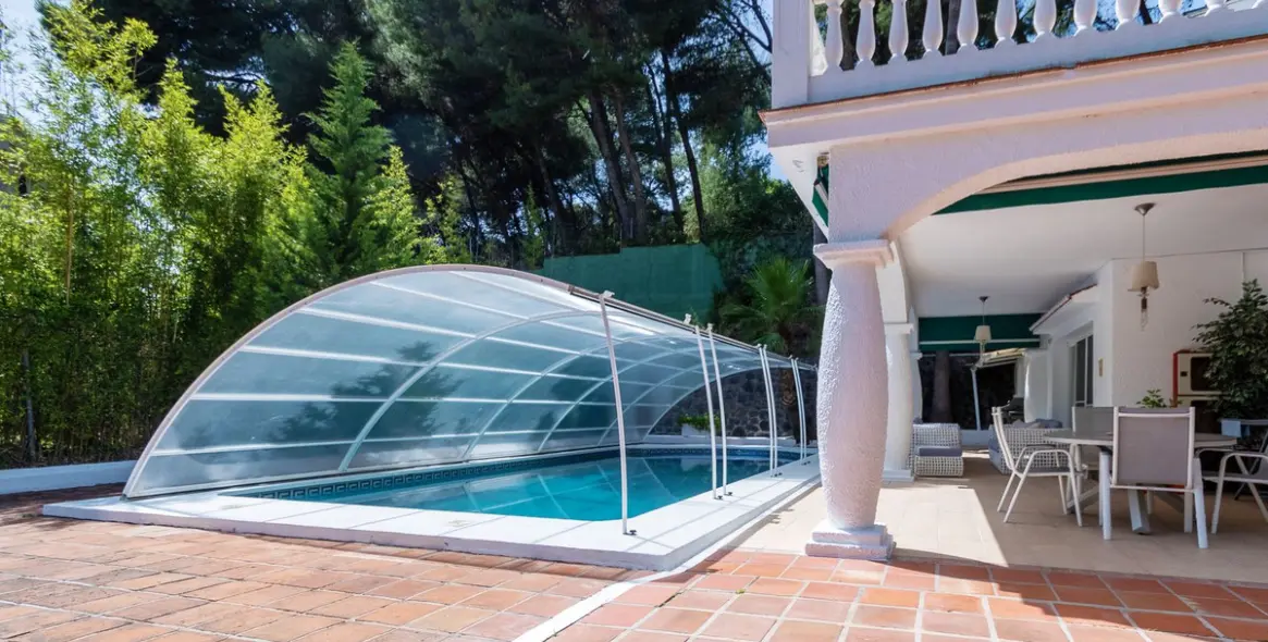 Продажа  отдельно стоящей виллы в Marbella 30