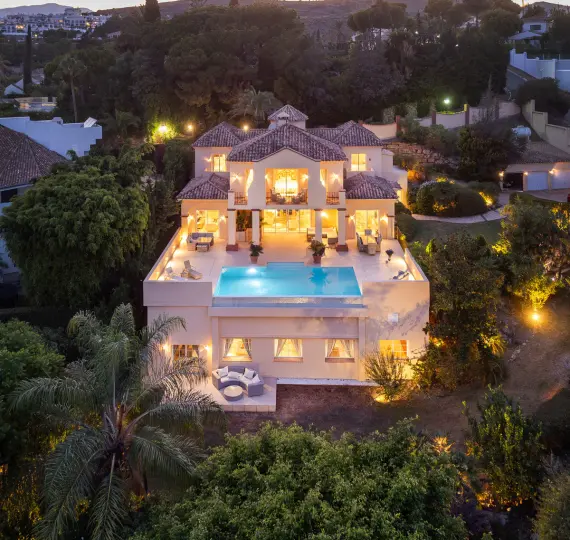 Villa independiente R5132662