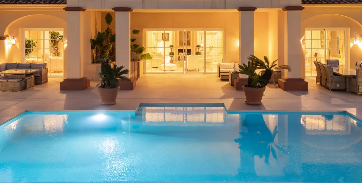 Venta de villa independiente en Benahavís 12