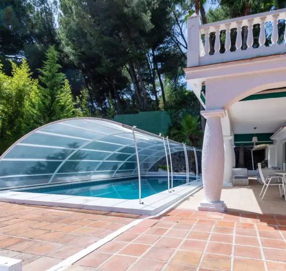 Продажа  отдельно стоящей виллы в Marbella