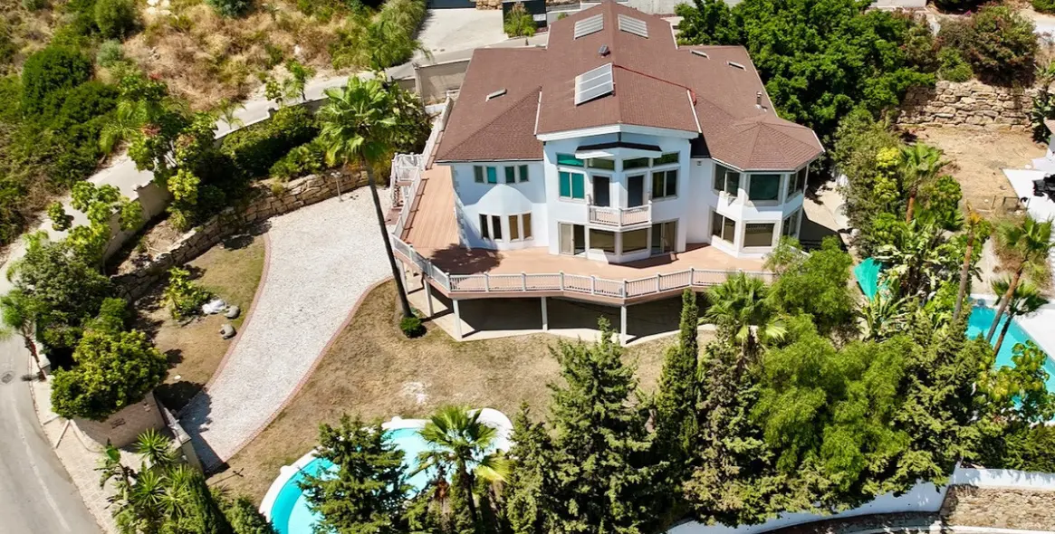 Venta de villa independiente en Benahavís (distrito Benahavís) 2