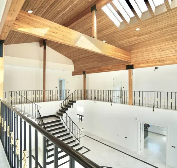 Detached villa R5156368