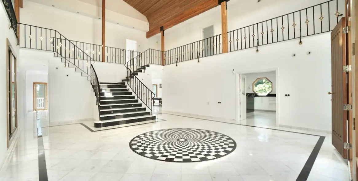 Venta de villa independiente en Benahavís (distrito Benahavís) 10