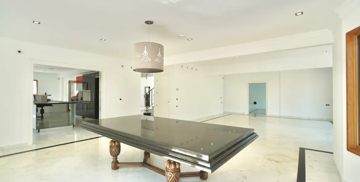 Venta de villa independiente en Benahavís (distrito Benahavís) 20