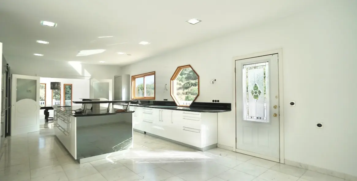 Venta de villa independiente en Benahavís 15