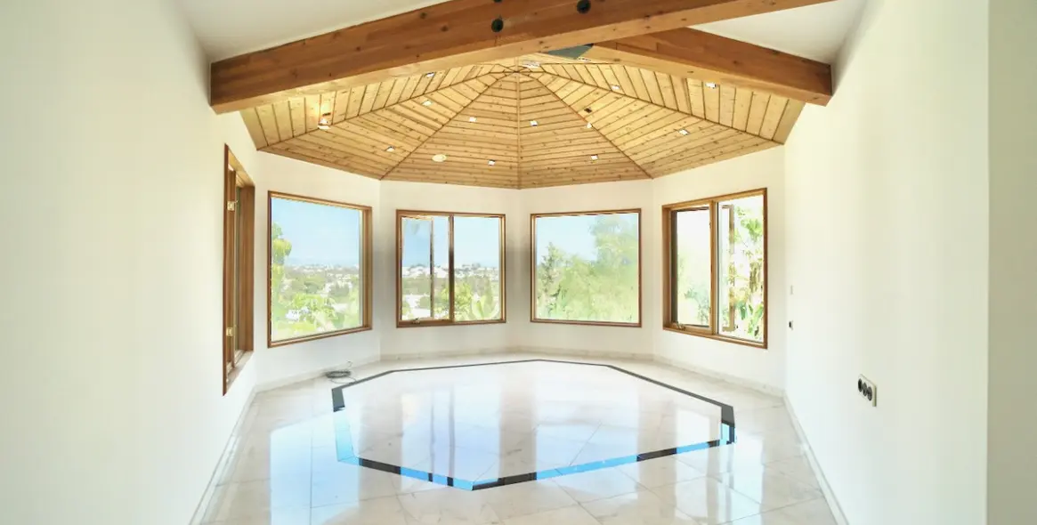 Sale of detached villa in Benahavís 26