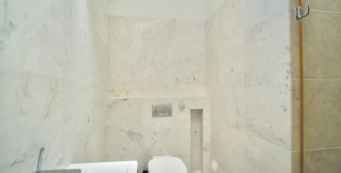 Sale of detached villa in Benahavís 40