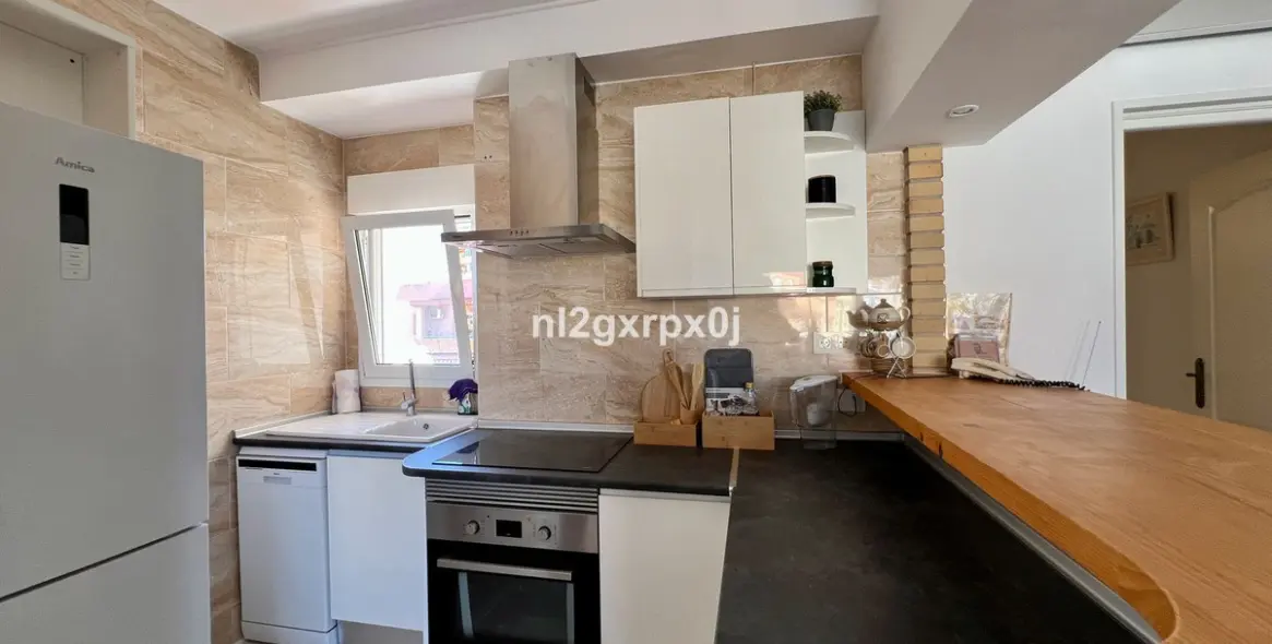 Sale of apartment complex in Las Lagunas 20