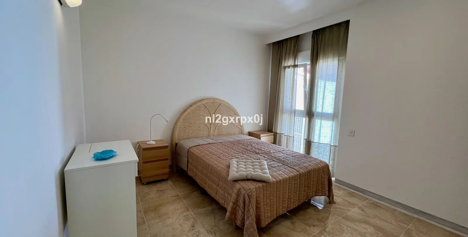 Продажа апартаментного комплекса в Las Lagunas 10