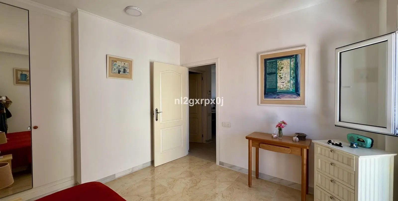 Продажа апартаментного комплекса в Las Lagunas 25