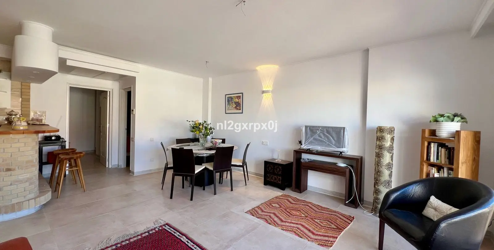 Продажа апартаментного комплекса в Las Lagunas 29