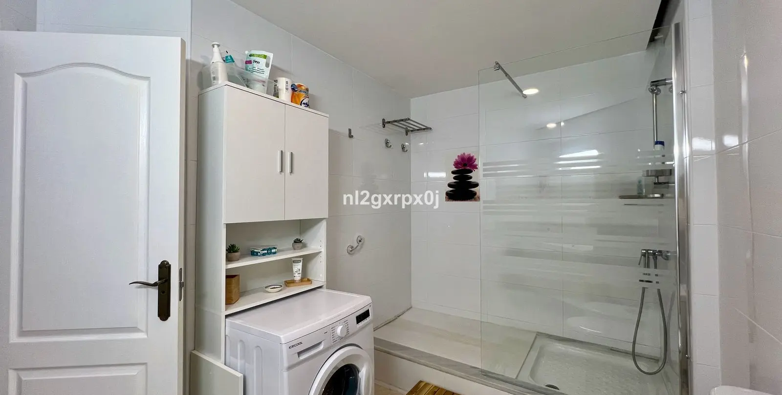 Продажа апартаментного комплекса в Las Lagunas 42