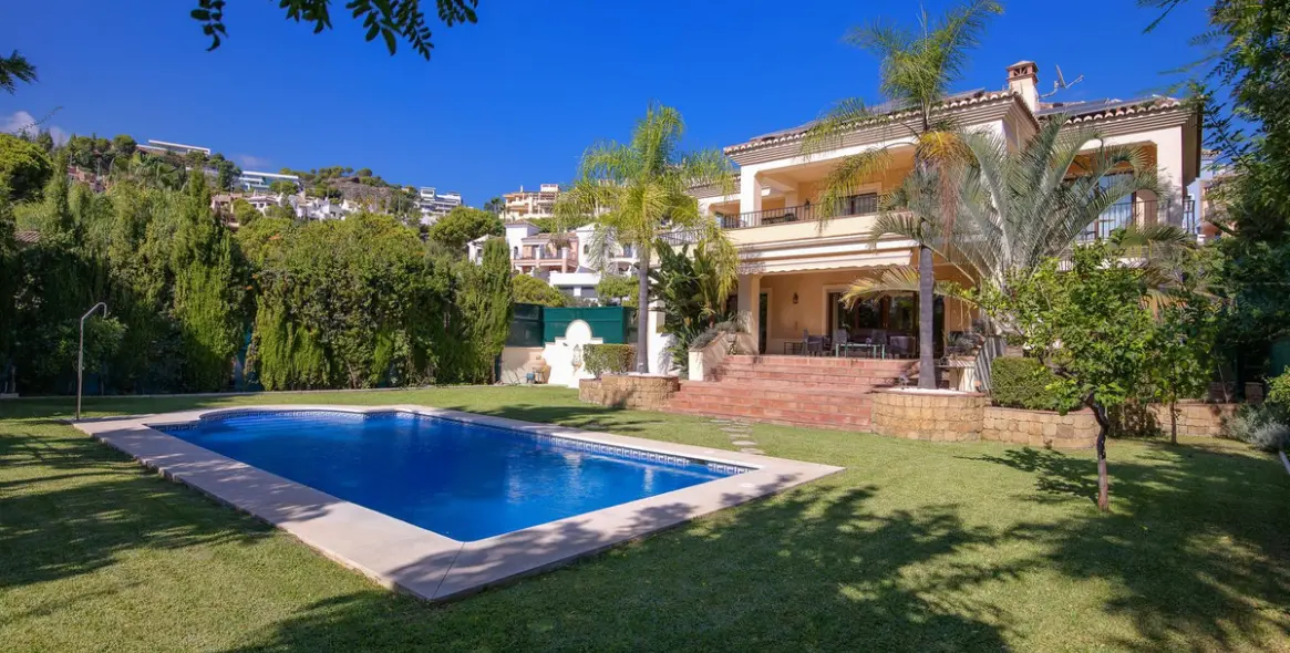 Sale of detached villa in Benahavís (district Los Arqueros) 7