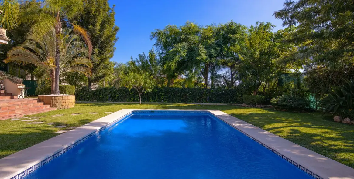 Sale of detached villa in Benahavís (district Los Arqueros) 9