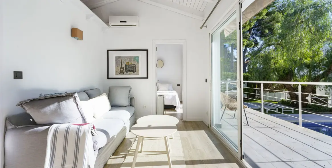 Venta de villa independiente en Nueva Andalucía 34