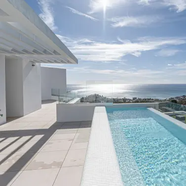 Venta de villa independiente en Benalmadena