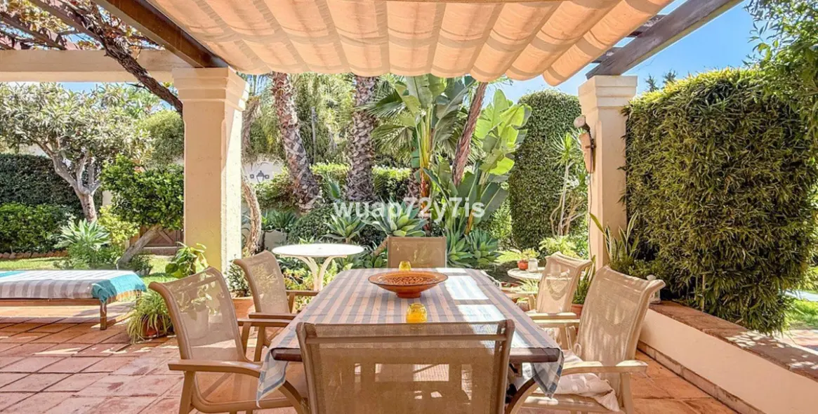 Sale of detached villa in Marbella (district Nagüeles) 3