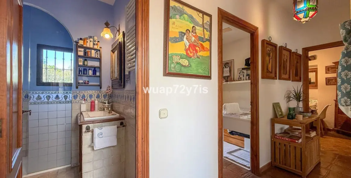 Sale of detached villa in Marbella (district Nagüeles) 8