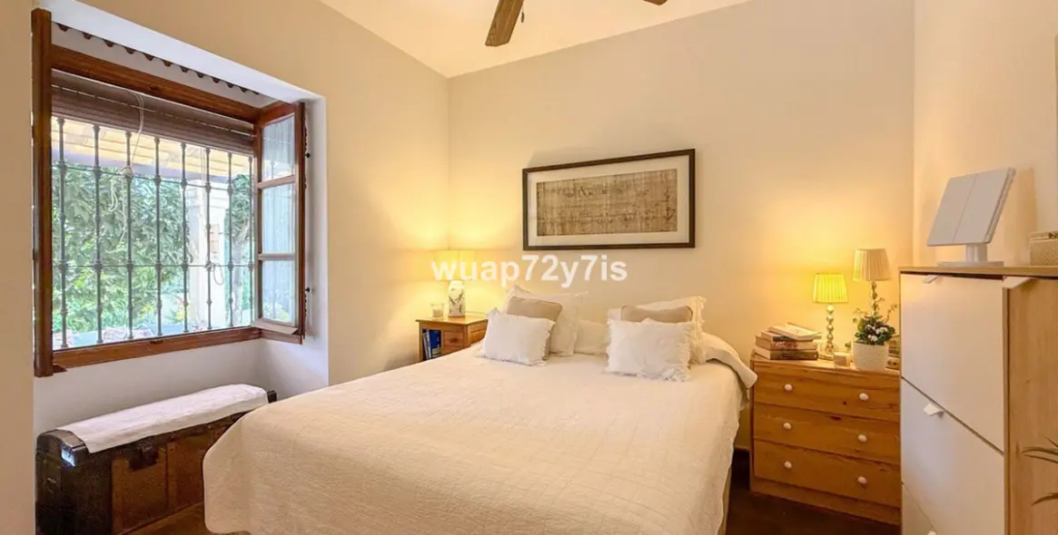 Продажа  отдельно стоящей виллы в Nagüeles 22