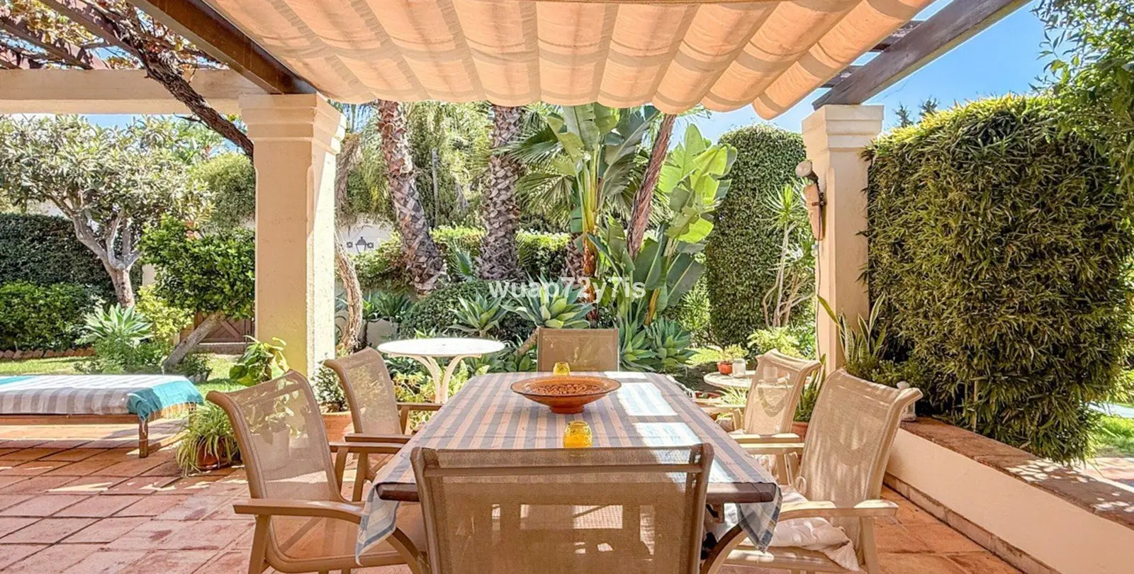 Sale of detached villa in Nagüeles 3